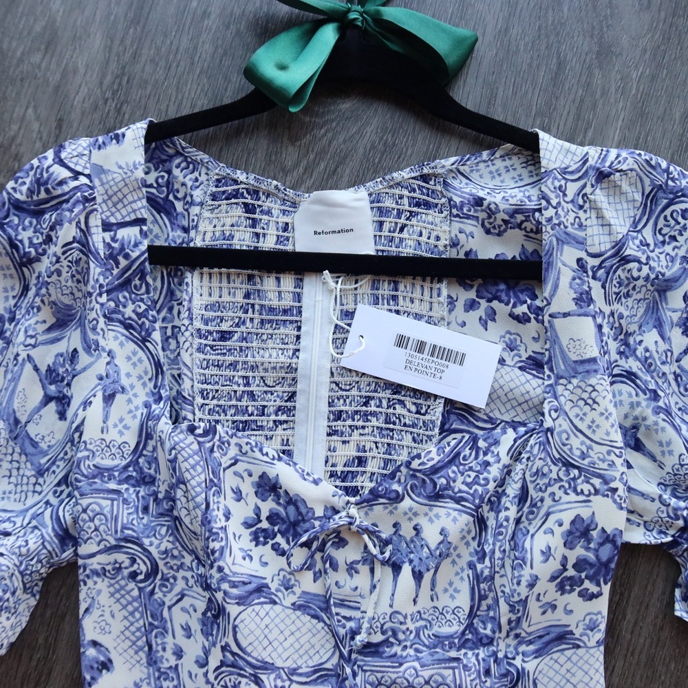 Reformation NWT Delevan Top in En Pointe - Picture 4 of 6